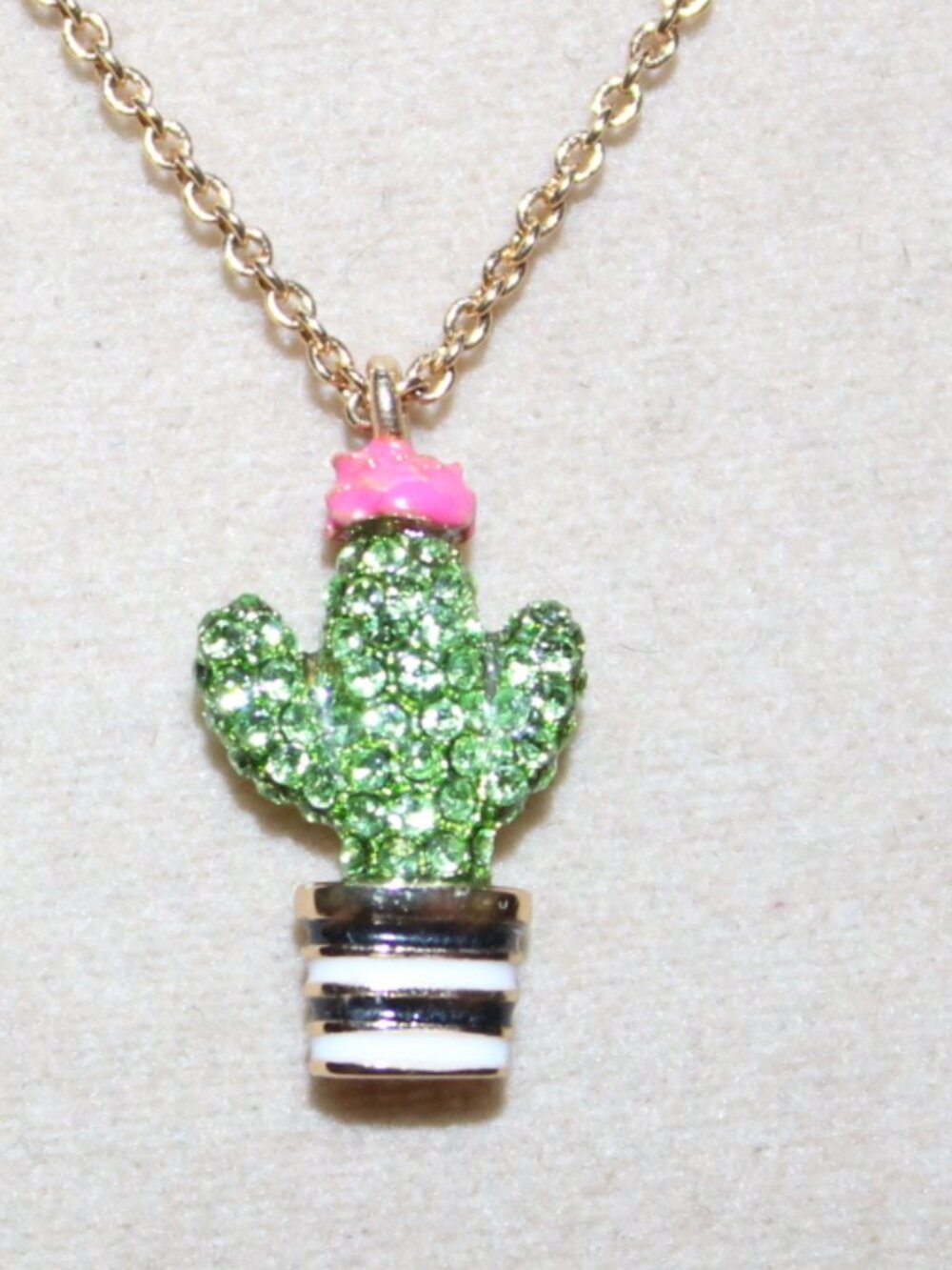 NWT Kate Spade Scenic Route Gold Plated Pave Cactus Necklace & Stud Earrings Set - Picture 2 of 12